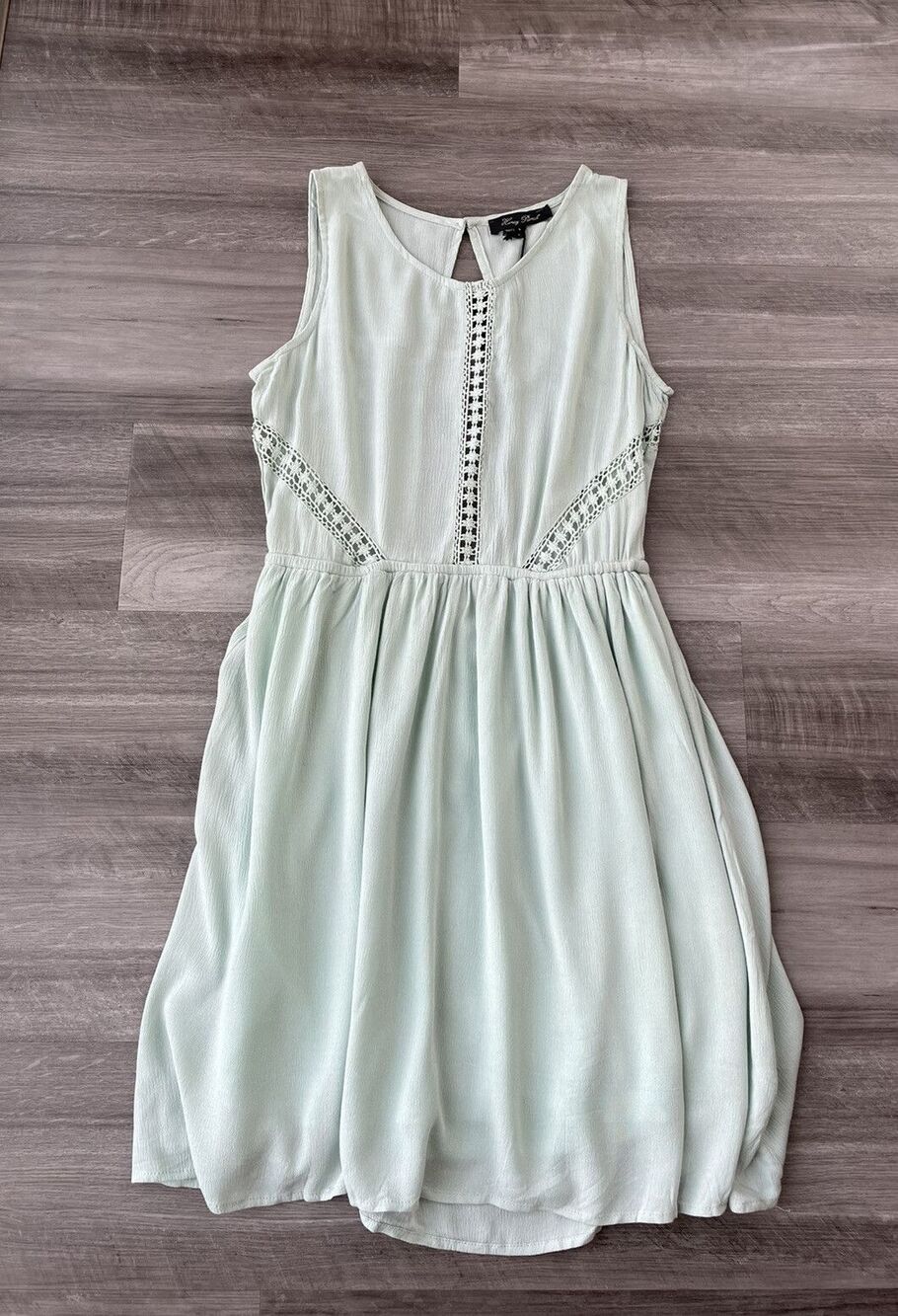 Honey Punch Green Open Back Dress Size L NWT Crochet